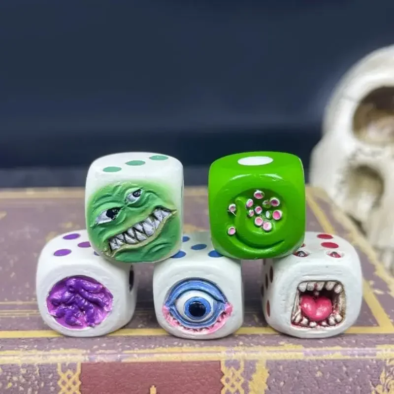 樹脂モンスターフェイスダイスセットハロウィン卓上RPGボード - Board Game Dungeons And Dragons のレビューと価格