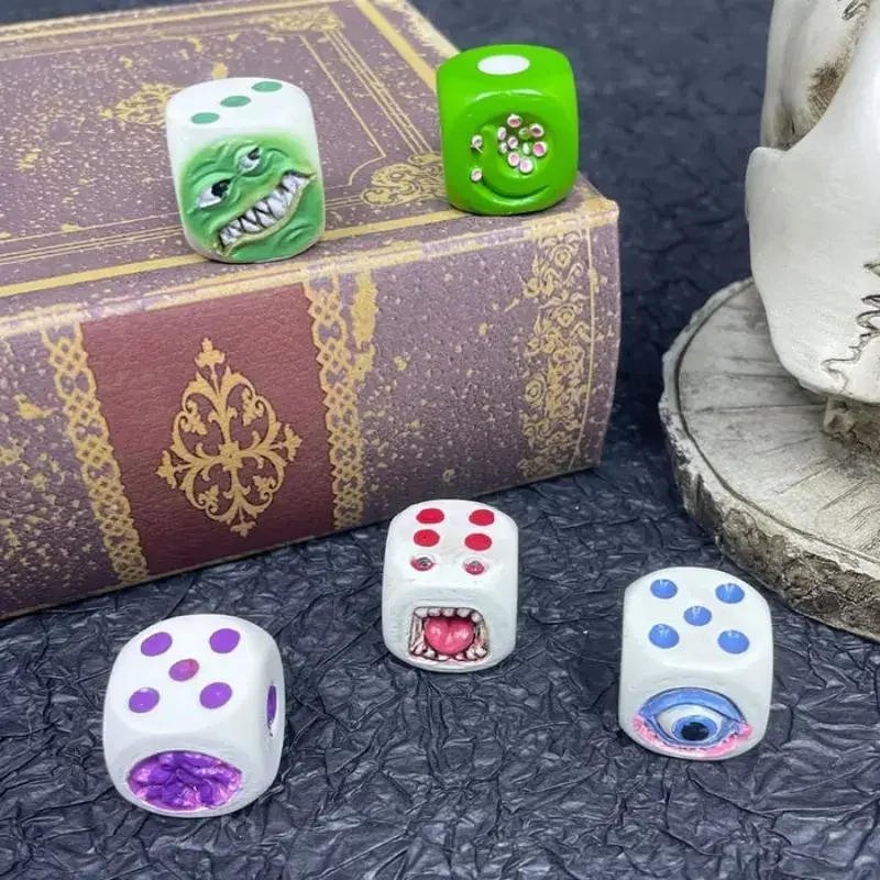 樹脂モンスターフェイスダイスセットハロウィン卓上RPGボード - Board Game Dungeons And Dragons のレビューと価格